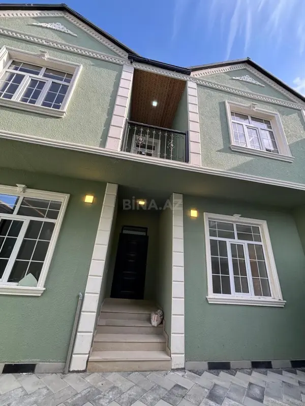 Satılır 4 otaqlı həyət evi 150 m²