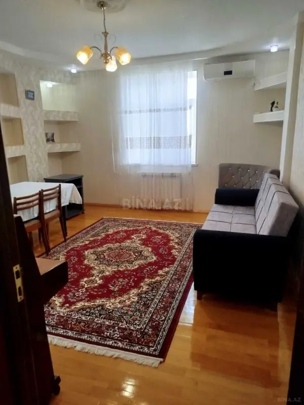 Kirayə verilir 2 otaqlı mənzil 55 m²