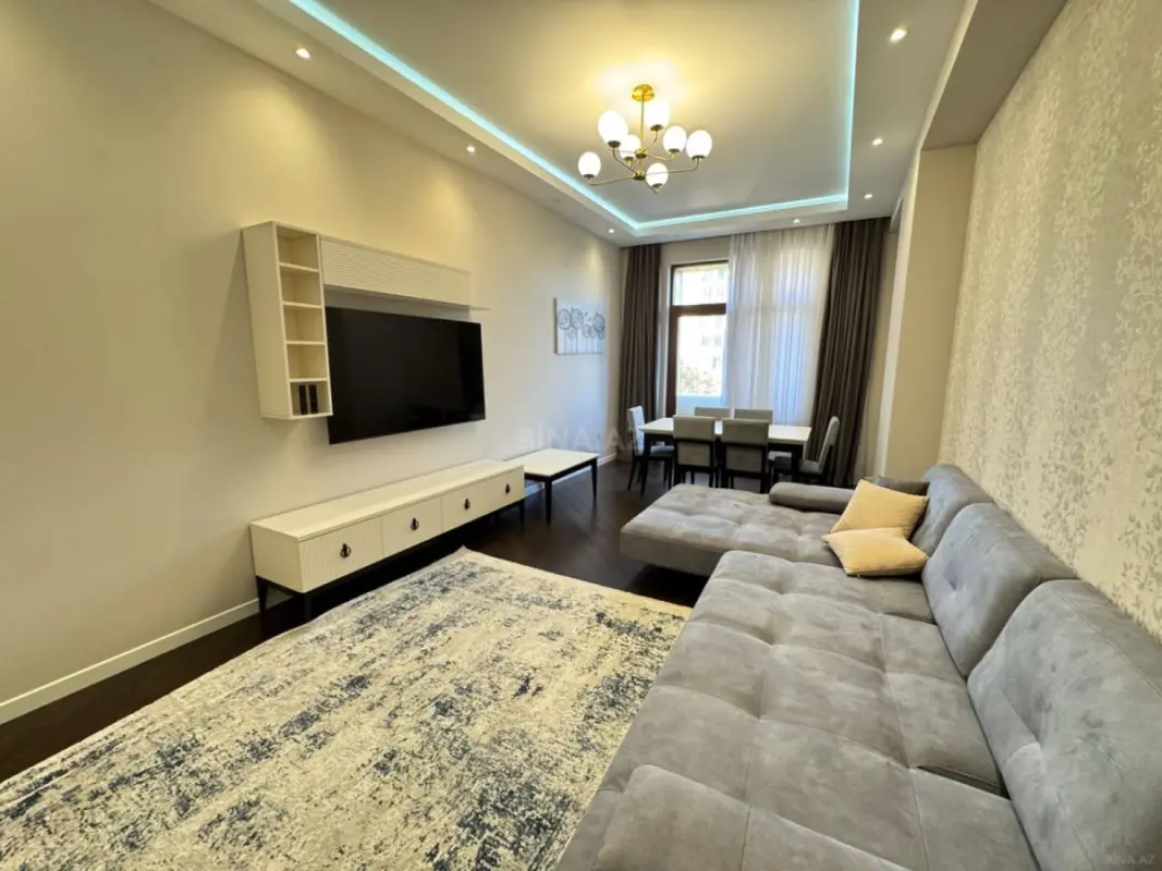 Kirayə verilir 2 otaqlı mənzil 100 m²