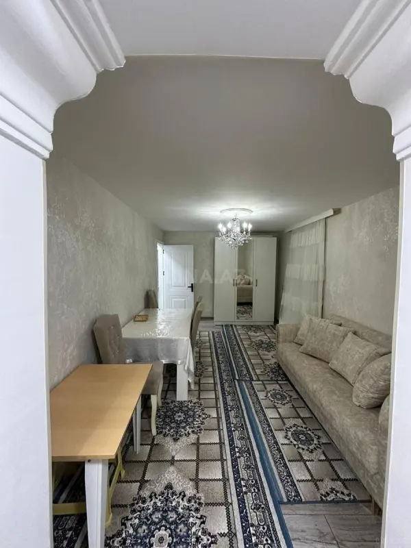 Kirayə verilir 2 otaqlı mənzil 45 m²
