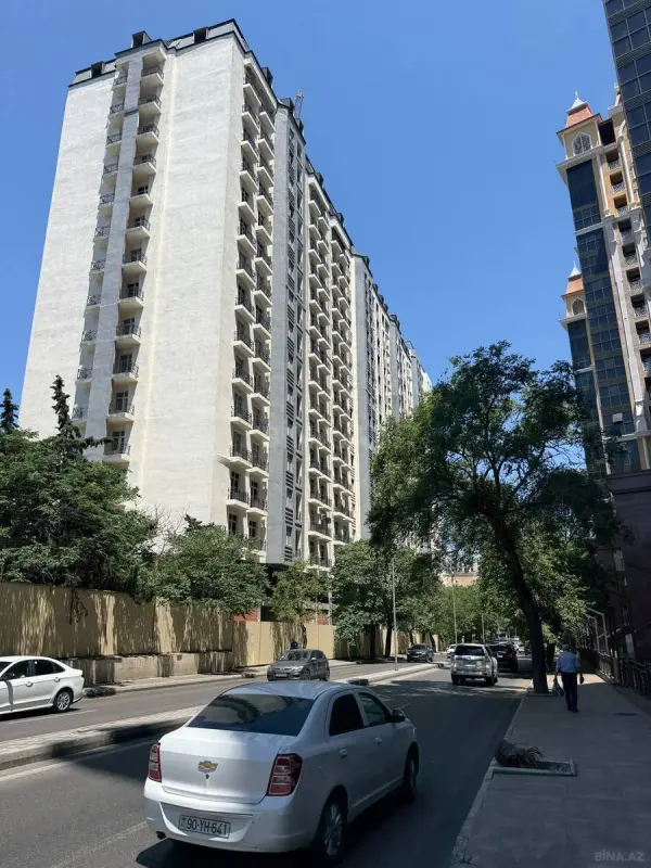 Satılır 1 otaqlı mənzil 54 m²