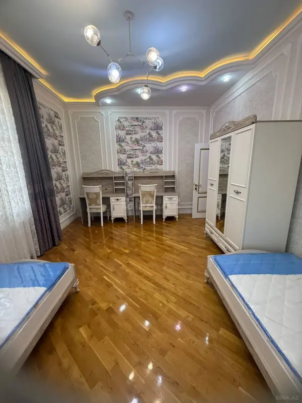 Kirayə verilir 6 otaqlı həyət evi 280 m²