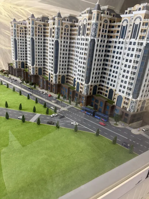 Satılır 3 otaqlı mənzil 113 m²