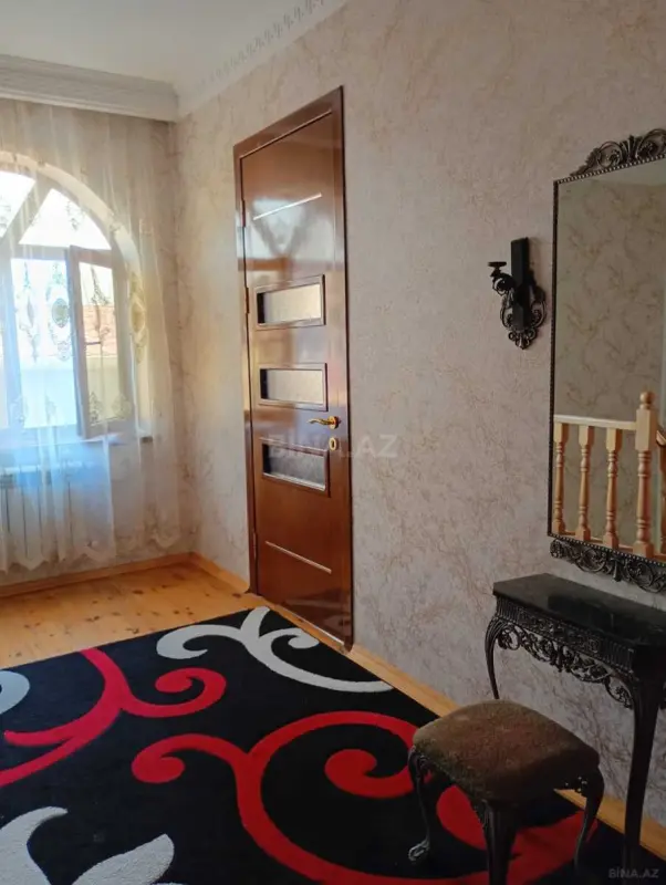 Kirayə verilir 4 otaqlı həyət evi 126 m²