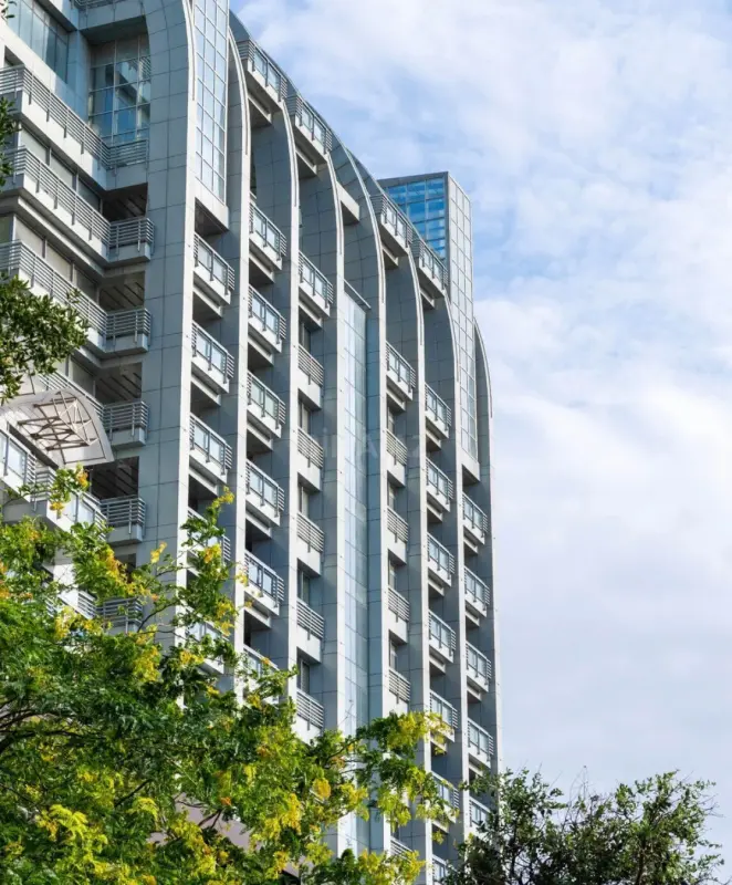 Kirayə verilir 2 otaqlı mənzil 101 m²