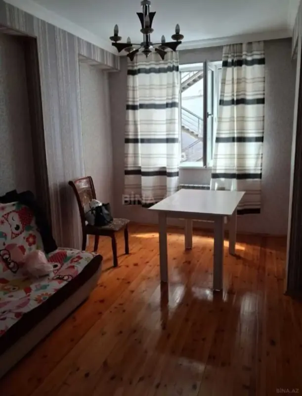 Satılır 1 otaqlı mənzil 38 m²