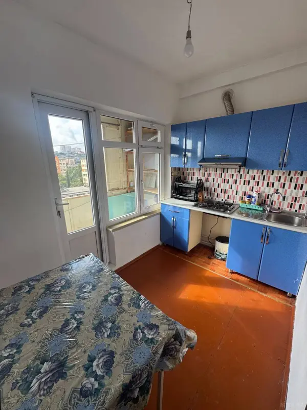 Kirayə verilir 3 otaqlı mənzil 80 m²