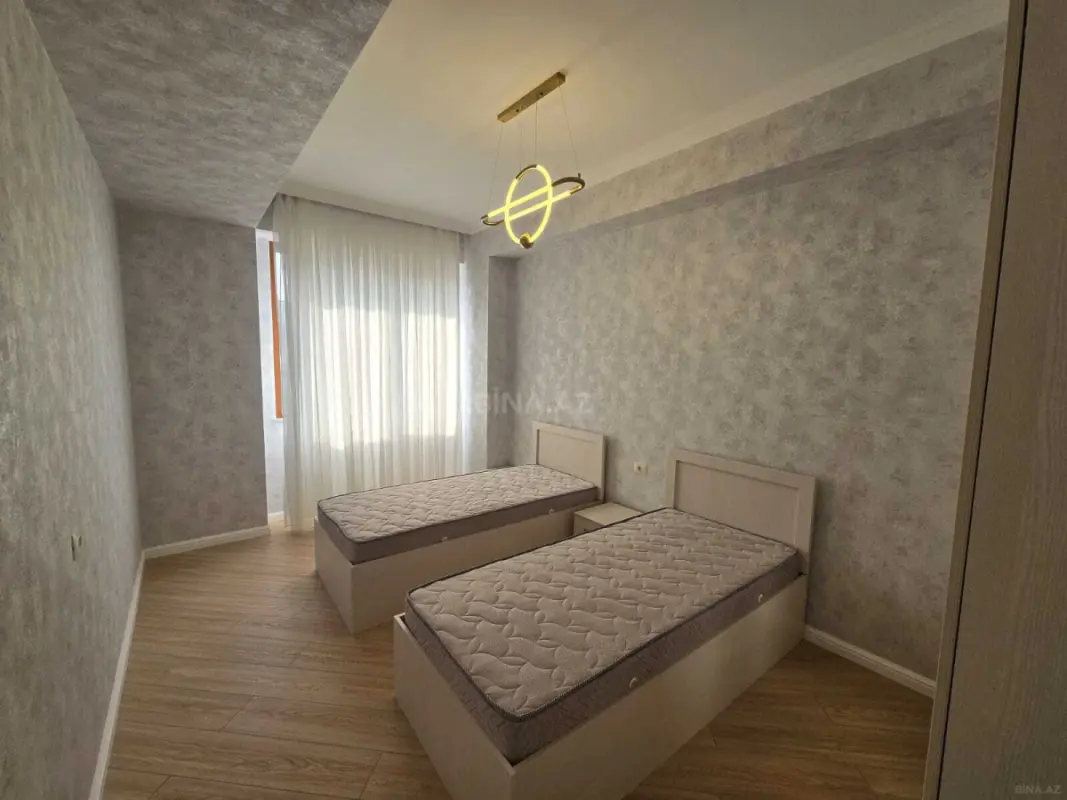 Satılır 3 otaqlı mənzil 97 m²