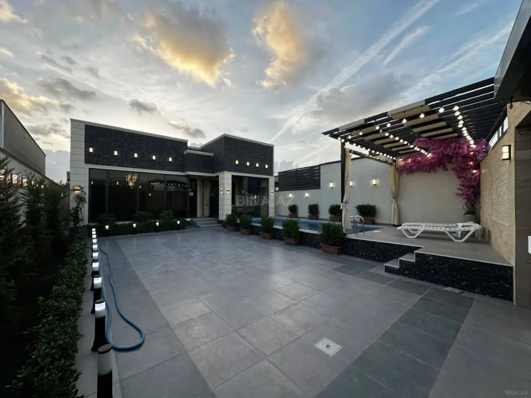 Satılır 4 otaqlı həyət evi 160 m²
