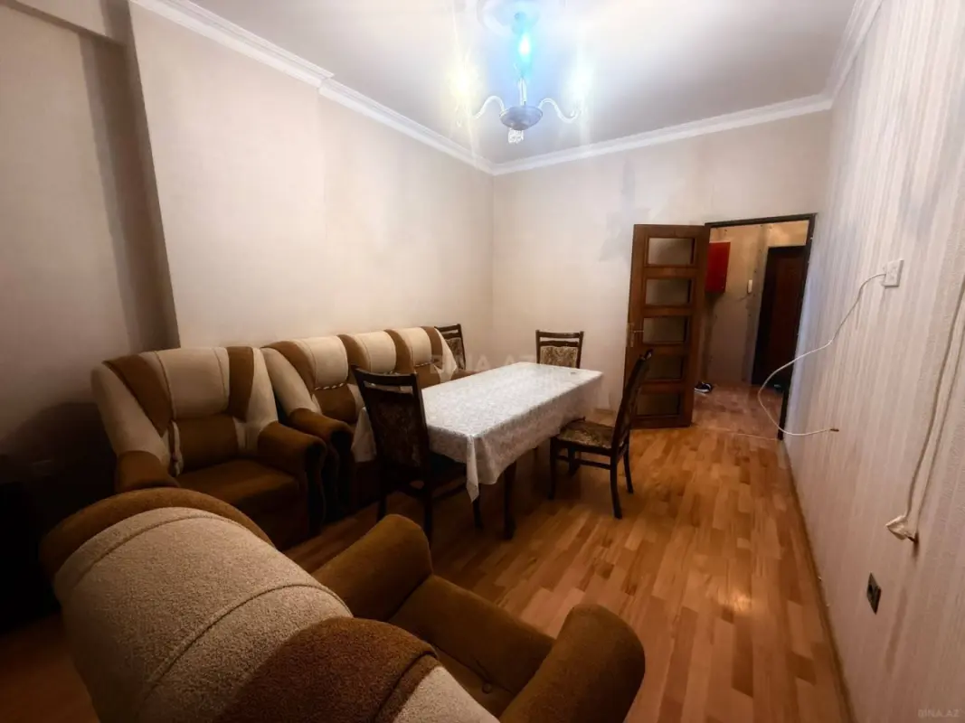 Kirayə verilir 2 otaqlı mənzil 50 m²
