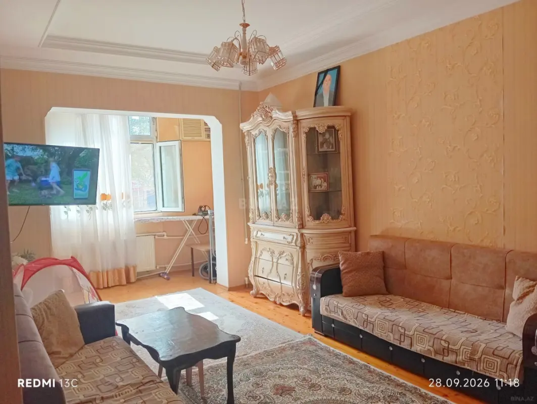 Satılır 3 otaqlı mənzil 90.7 m²