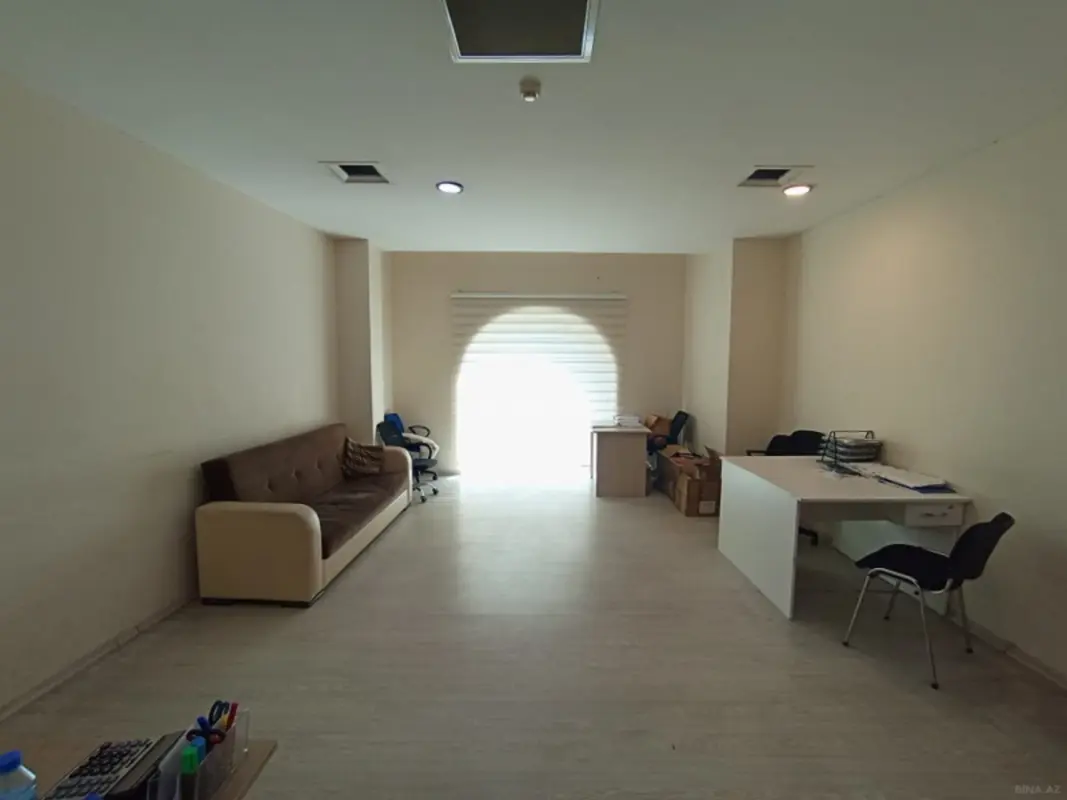Kirayə verilir 1 otaqlı ofis 35 m²