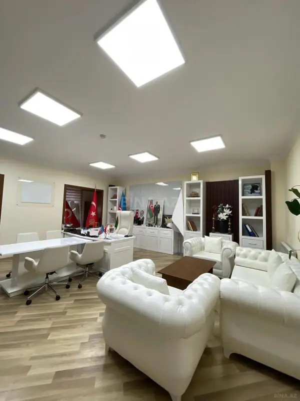 Kirayə verilir 12 otaqlı ofis 400 m²