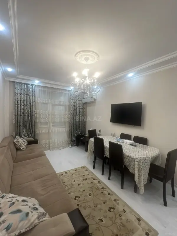 Satılır 2 otaqlı mənzil 42 m²