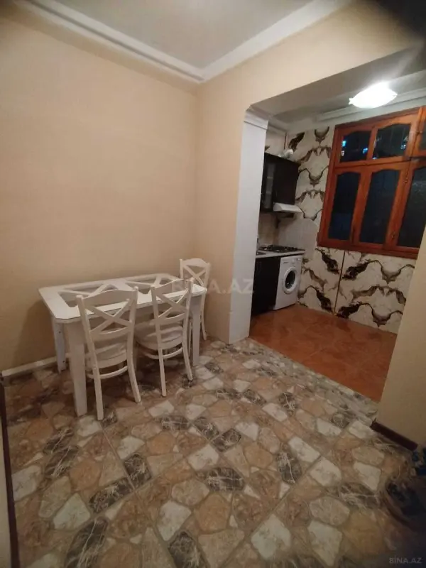 Satılır 1 otaqlı mənzil 42 m²