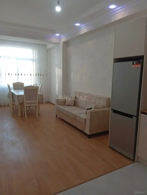 Kirayə verilir 3 otaqlı mənzil 90 m²