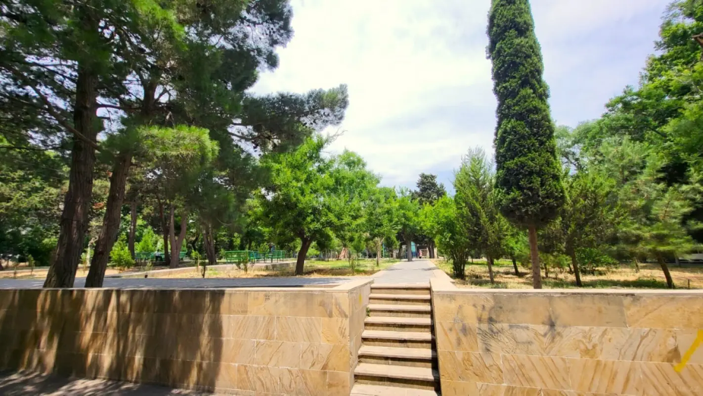 Satılır 3 otaqlı mənzil 55 m²