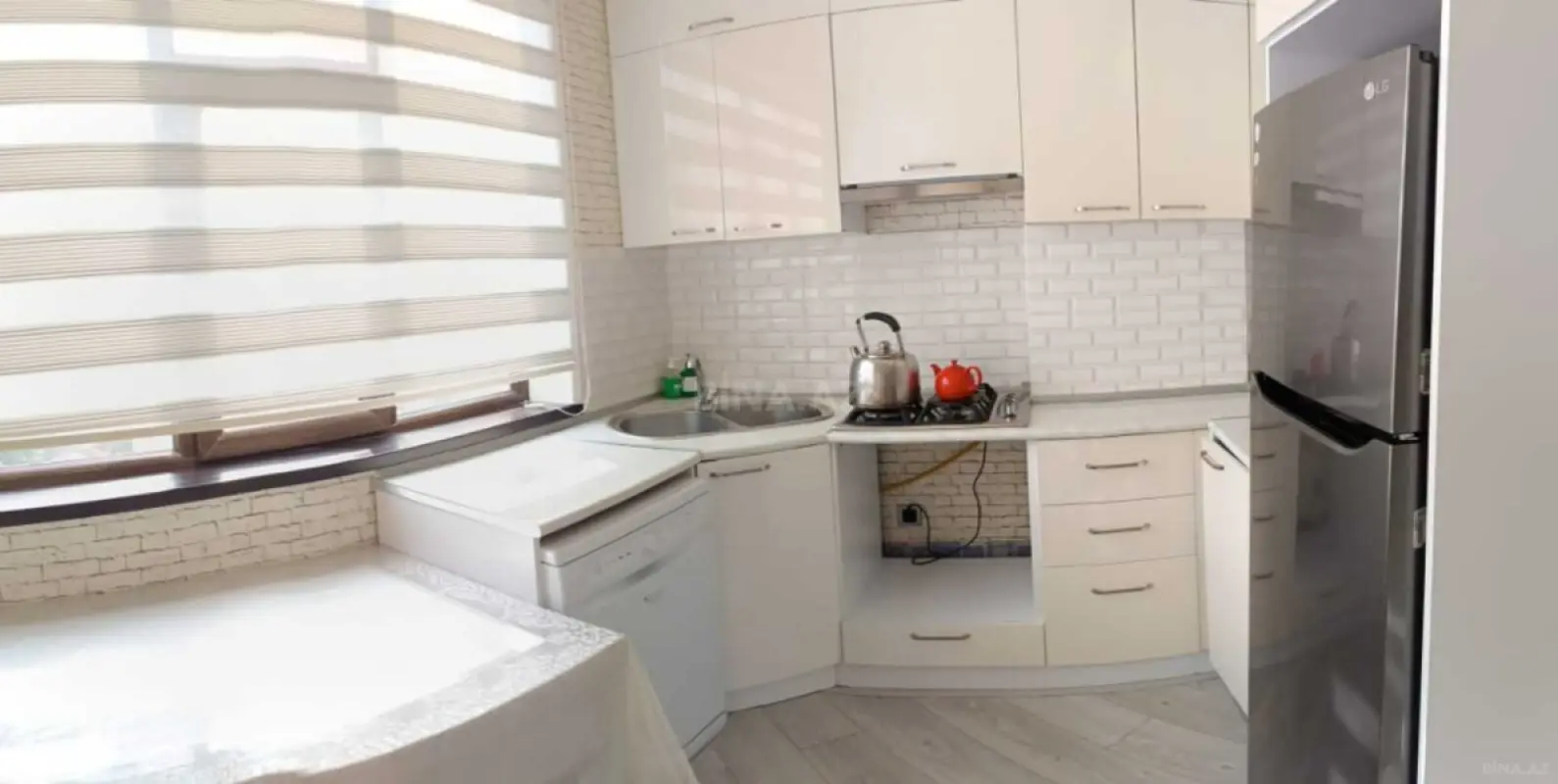 Satılır 3 otaqlı mənzil 74 m²