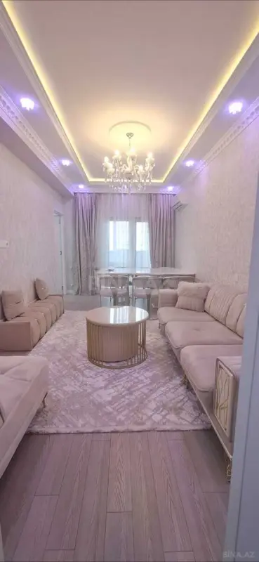 Satılır 2 otaqlı mənzil 72 m²