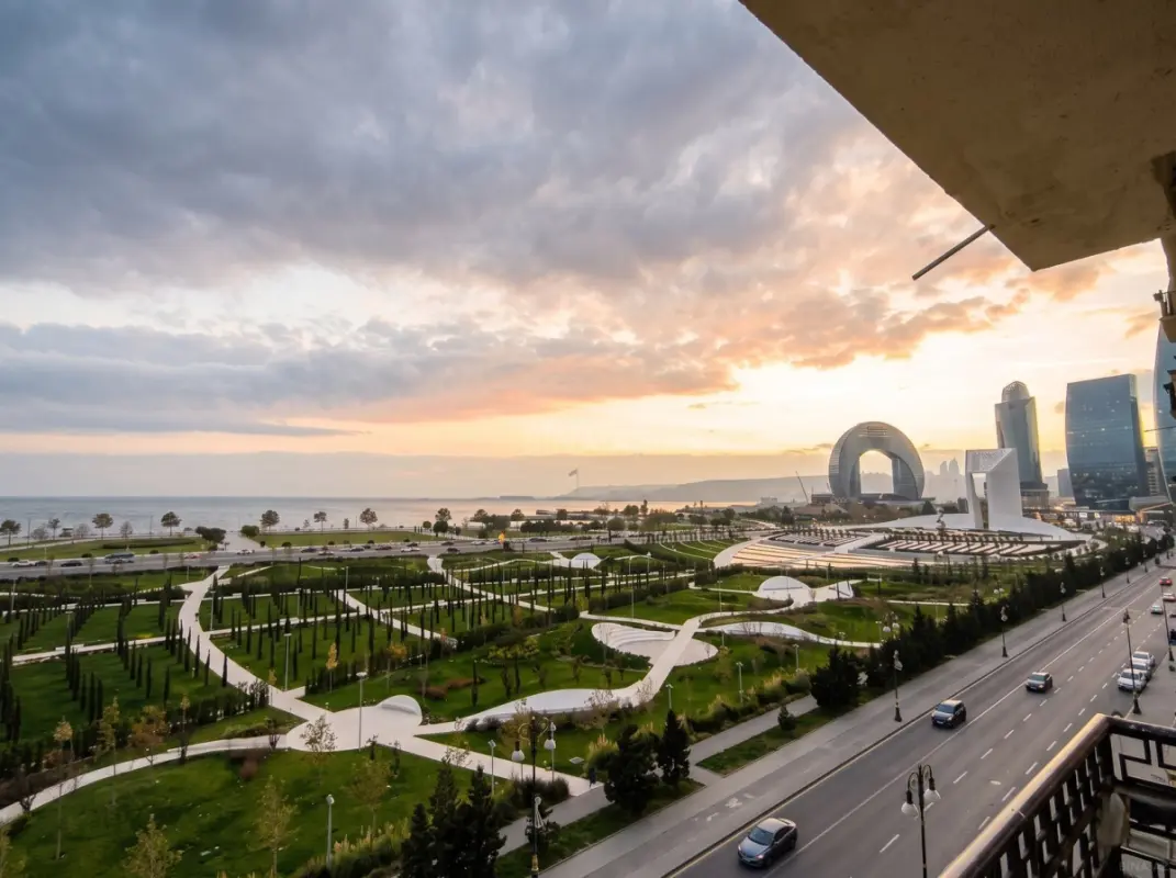 Satılır 4 otaqlı mənzil 100 m²