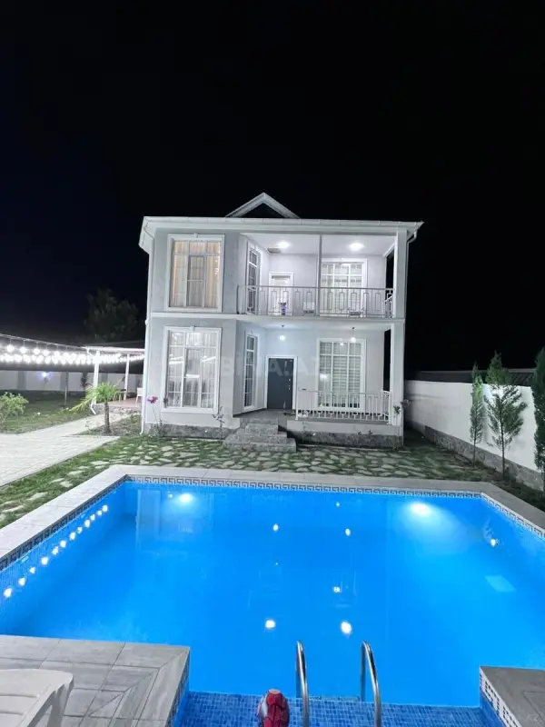 Satılır 4 otaqlı həyət evi 147 m²