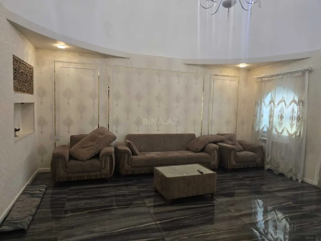 Kirayə verilir 2 otaqlı mənzil 64 m²