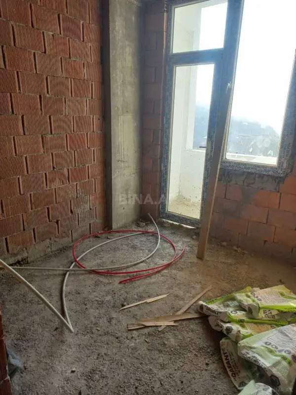 Satılır 2 otaqlı mənzil 53 m²