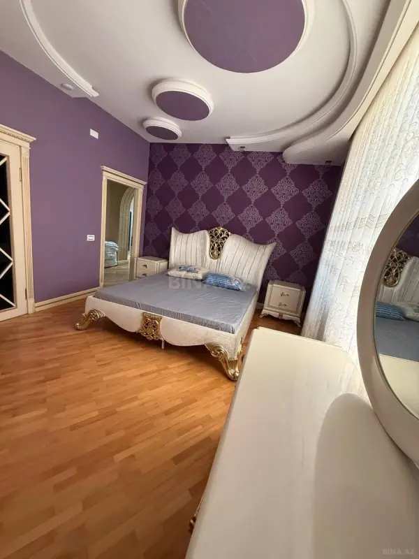 Kirayə verilir 3 otaqlı mənzil 158 m²