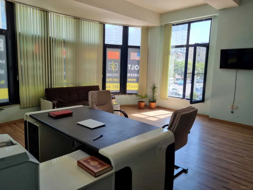 Kirayə verilir 2 otaqlı ofis 50 m²