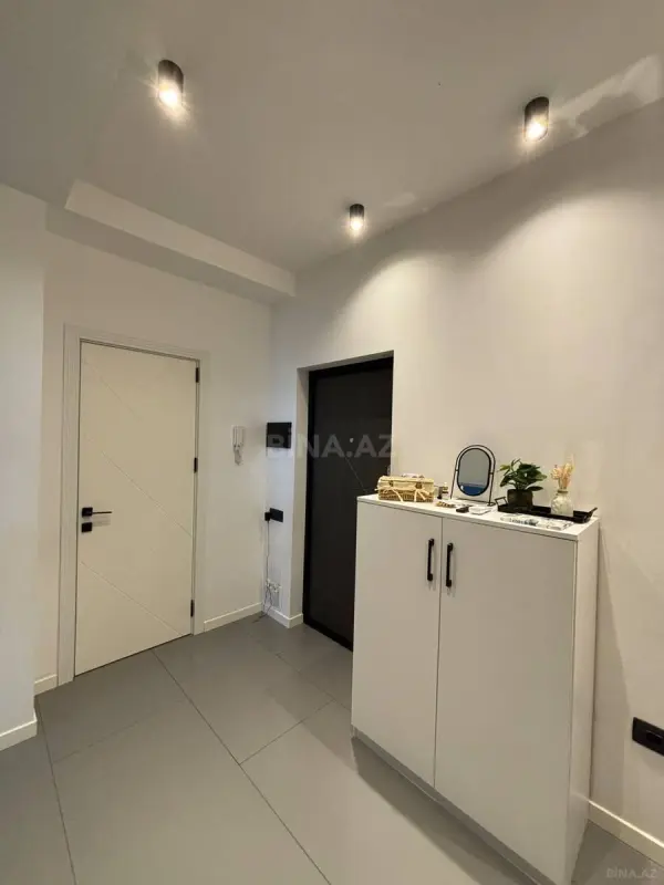 Satılır 2 otaqlı mənzil 60.6 m²