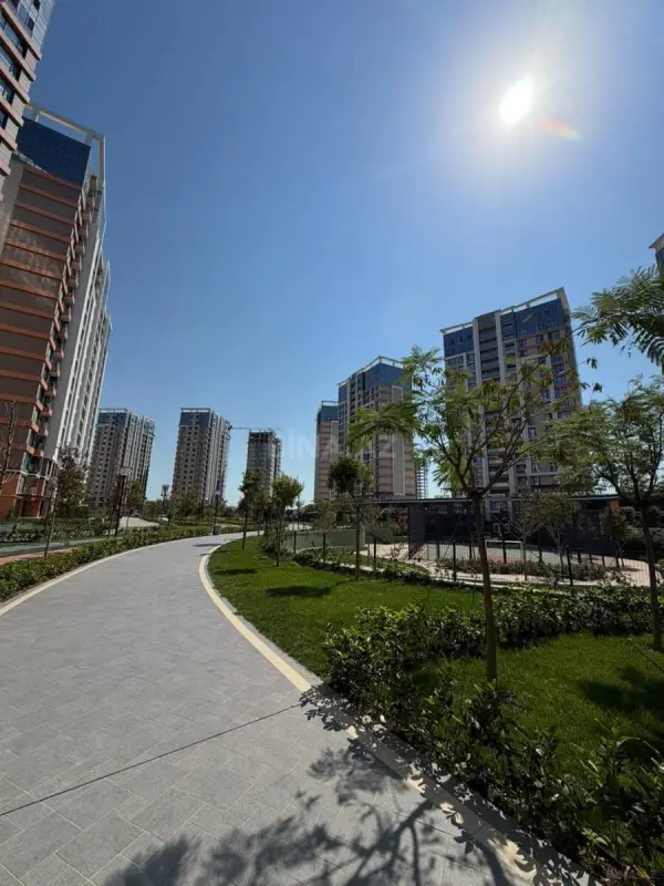 Satılır 3 otaqlı mənzil 70 m²