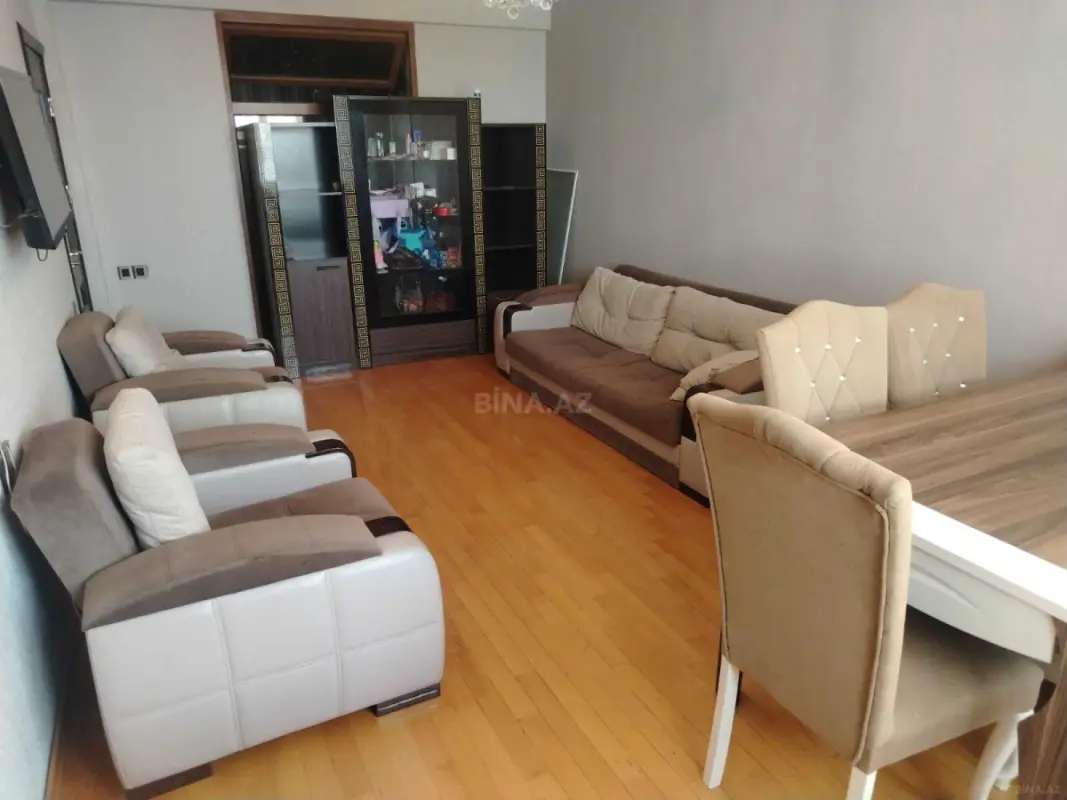 Satılır 4 otaqlı mənzil 103 m²