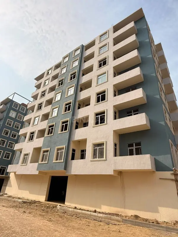 Satılır 2 otaqlı mənzil 53 m²