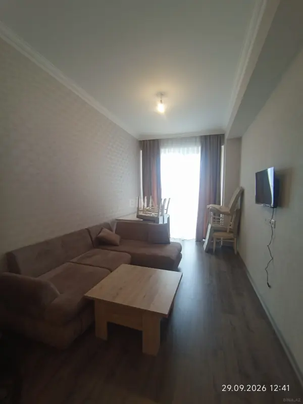 Kirayə verilir 2 otaqlı mənzil 80 m²