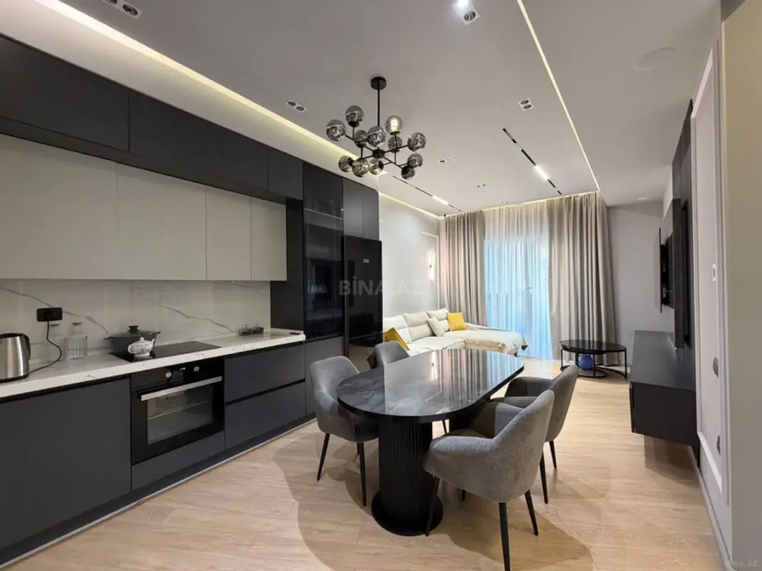 Satılır 3 otaqlı mənzil 114 m²