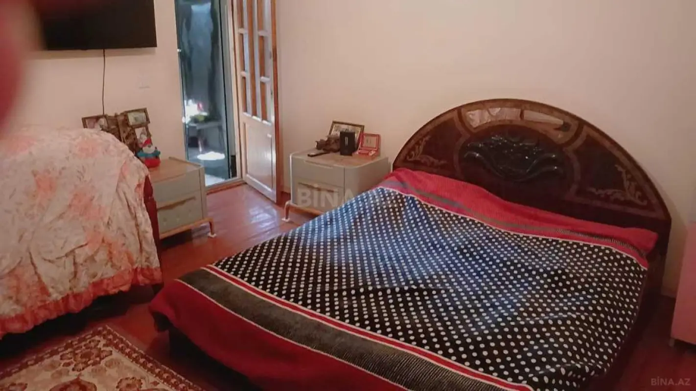 Satılır 5 otaqlı həyət evi 130 m²