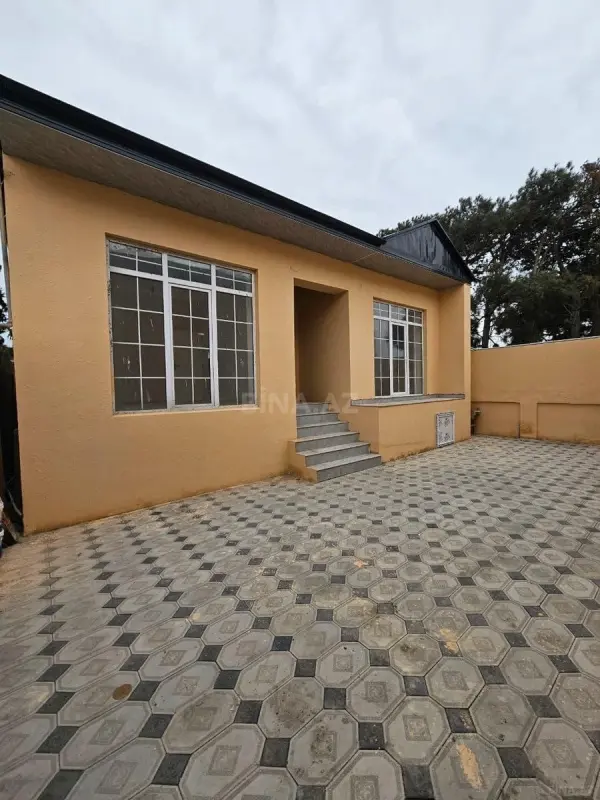 Satılır 4 otaqlı həyət evi 120 m²