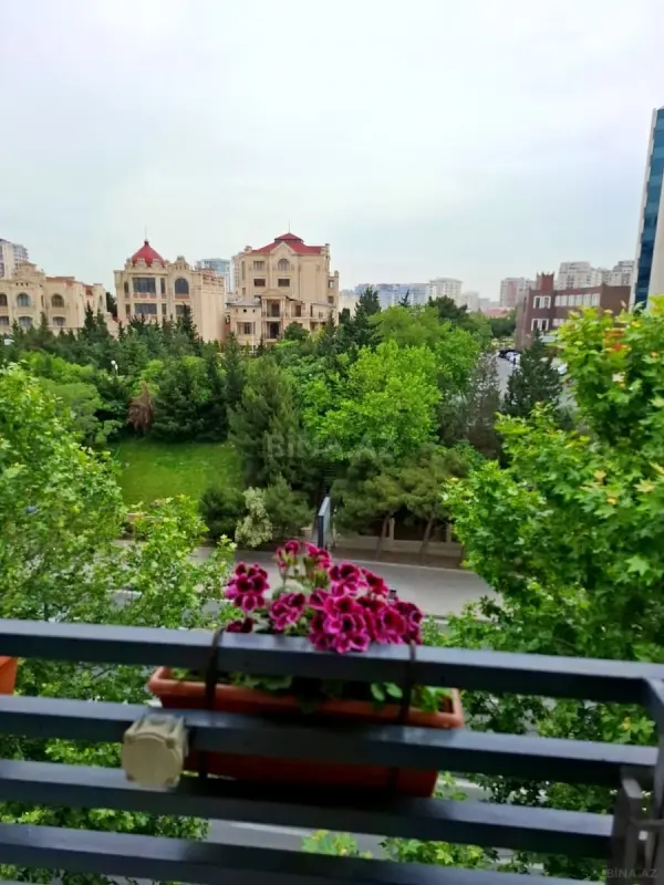 Satılır 2 otaqlı mənzil 43 m²