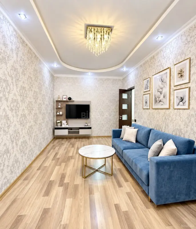 Satılır 2 otaqlı mənzil 66 m²