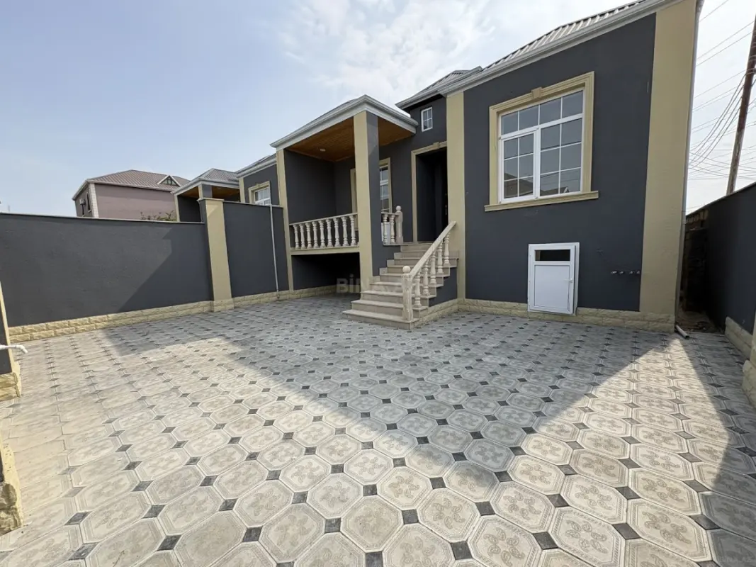 Satılır 4 otaqlı həyət evi 120 m²