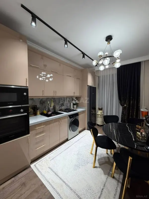 Satılır 3 otaqlı mənzil 86 m²