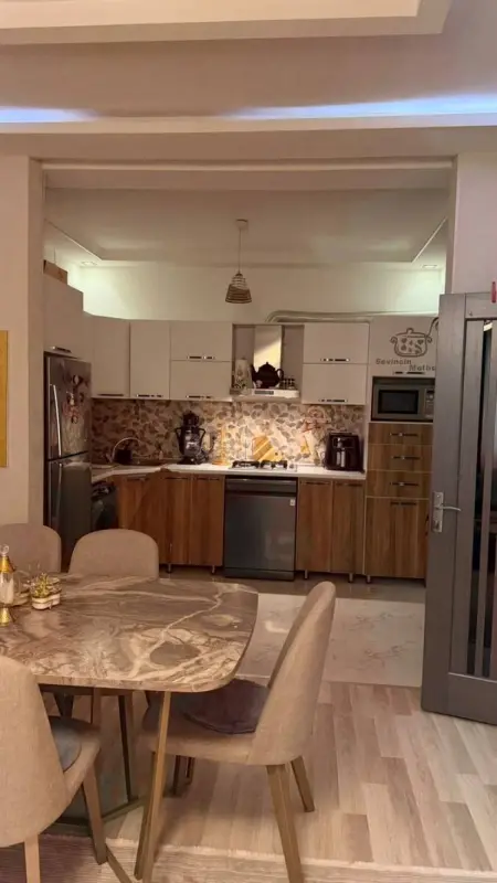 Satılır 3 otaqlı mənzil 94.5 m²