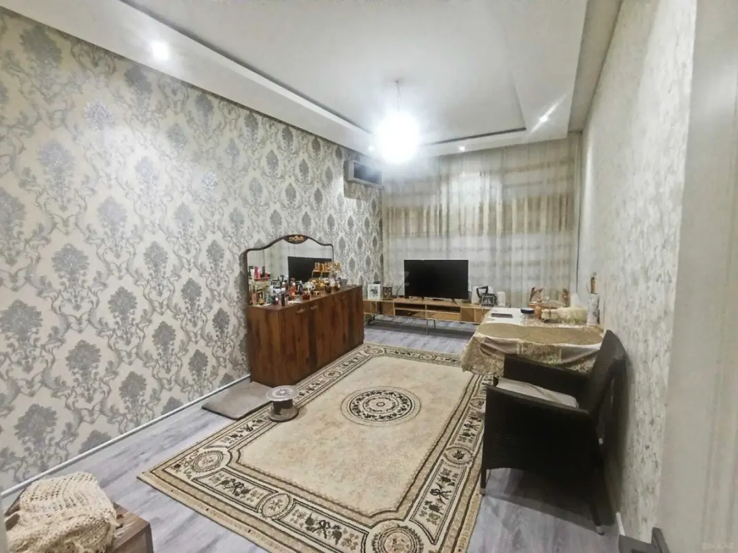 Satılır 3 otaqlı mənzil 52 m²