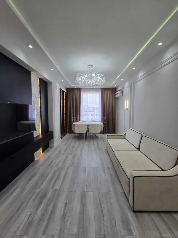 Satılır 2 otaqlı mənzil 85 m²