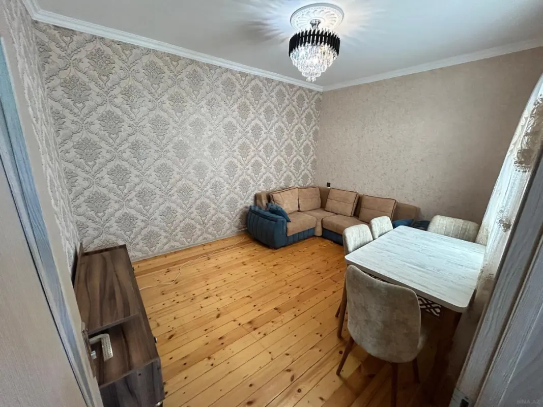 Satılır 2 otaqlı həyət evi 65 m²