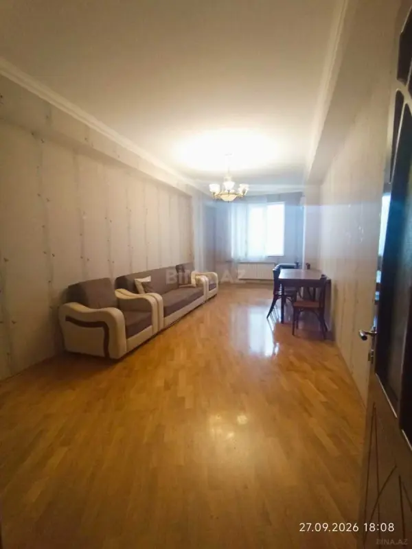 Kirayə verilir 3 otaqlı mənzil 110 m²