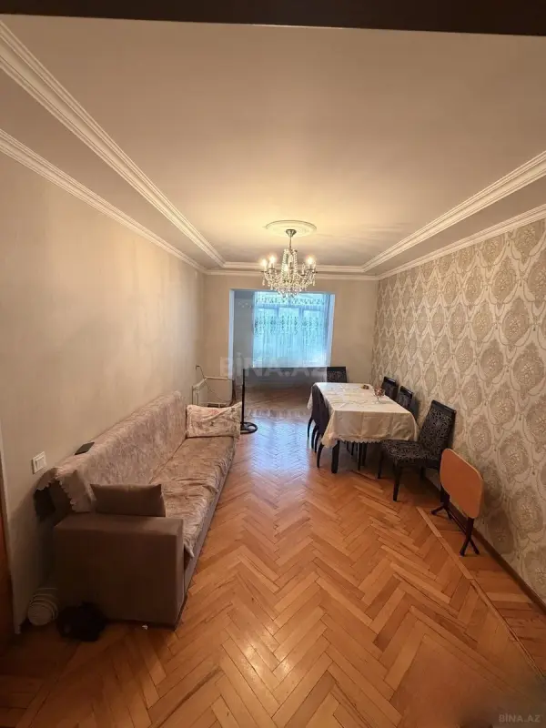 Satılır 3 otaqlı mənzil 72 m²