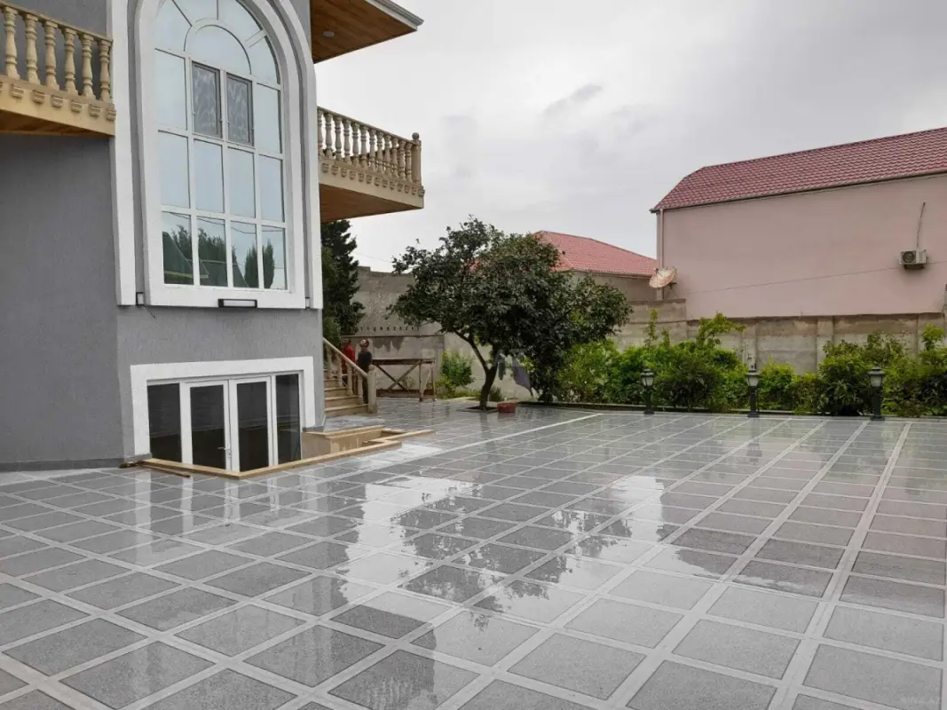 Kirayə verilir 5 otaqlı həyət evi 450 m²
