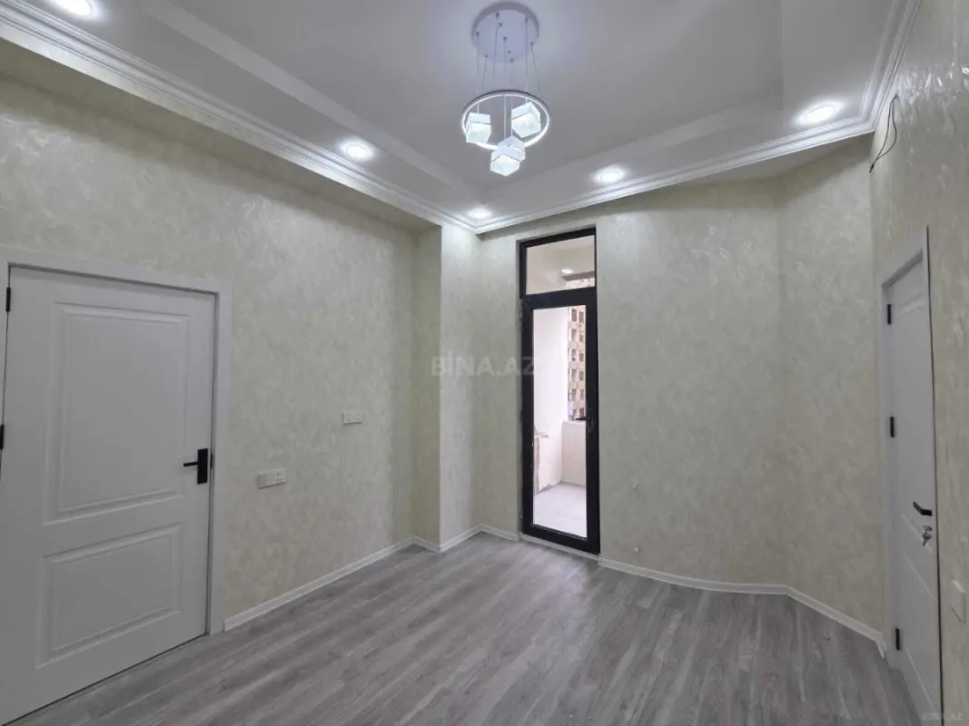 Satılır 2 otaqlı mənzil 42 m²