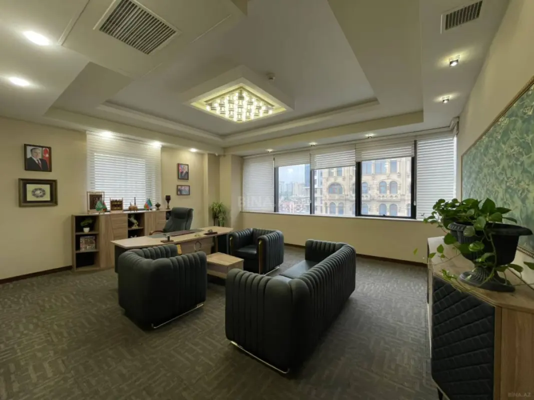 Kirayə verilir 4 otaqlı ofis 170 m²